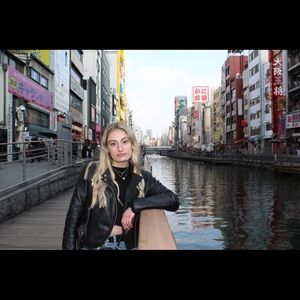 Meet your Posher, Remy